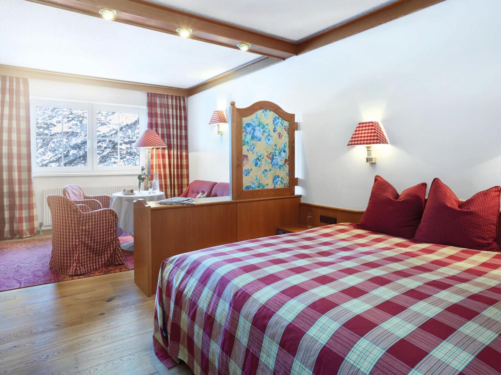 Alpenhotel St.christoph 4*